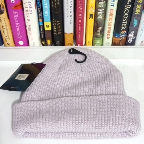 MOSSIMO LAVENDER RIBBED BEANIE HAT SIZE OS NWT - Picture 3 of 4